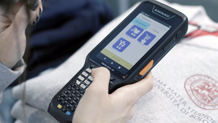 Datalogic Skorpio X5 - WiFi, 2D SR BCR, 28-key, Gun, EXT Bat, Android 10